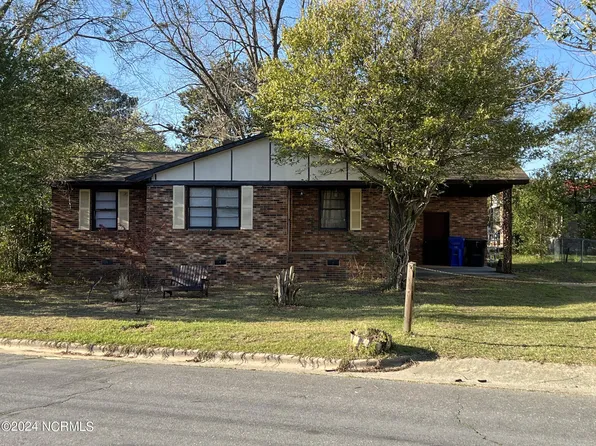 526 Margaret Street, Clinton, NC 28328