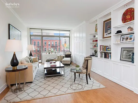 Rented by Sotheby's International Realty | media 1
