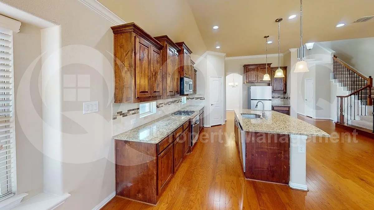 4 bed, 3.5 bath, 2654 sqft, $3,400 — Photo 4
