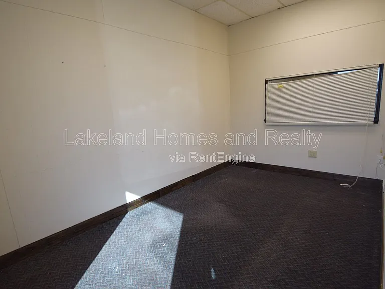 835 N Lake Parker Ave — Photo 17