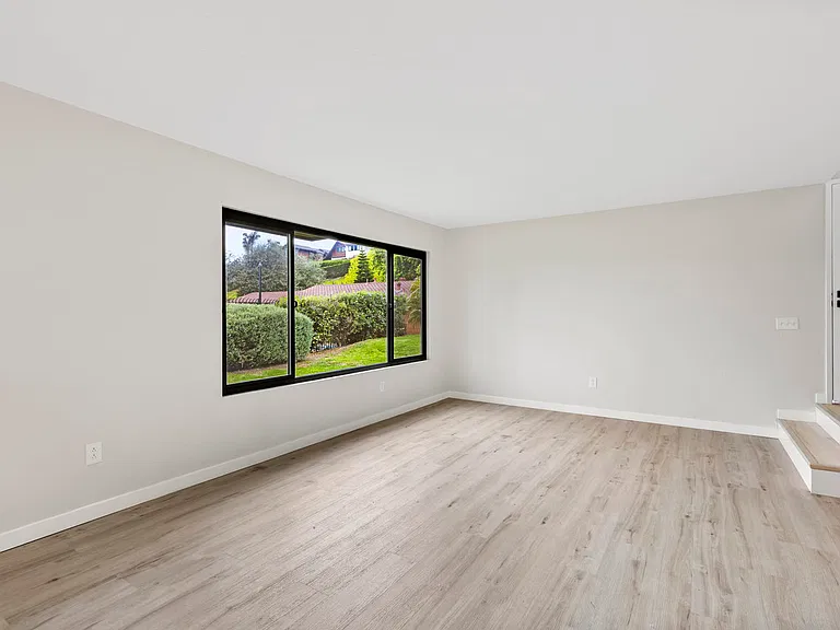 2524 Ocean Cove Dr — Photo 11