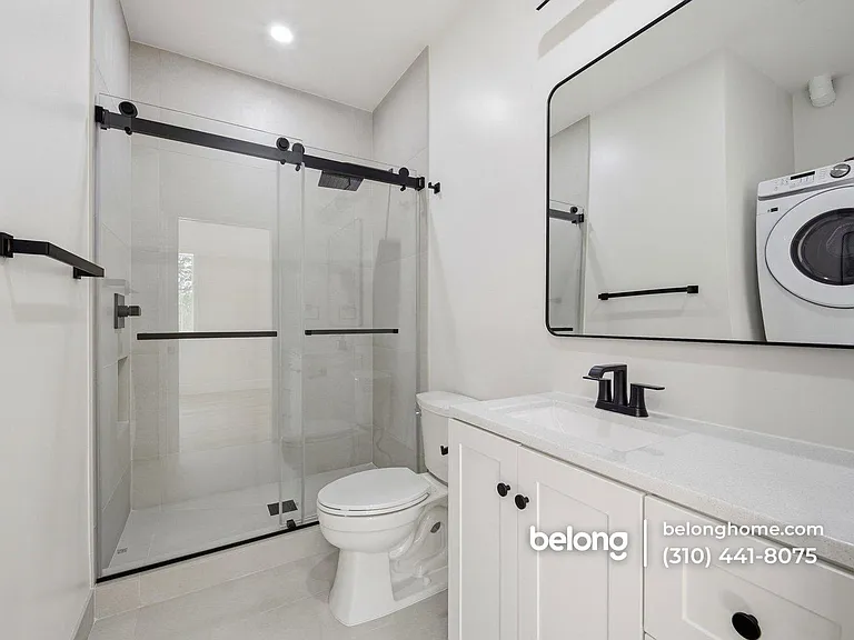 7947 Atoll Ave #1/2 — Photo 4