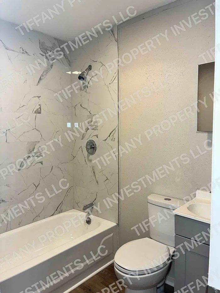 1 bed, 1.0 bath, $845 — Photo 4