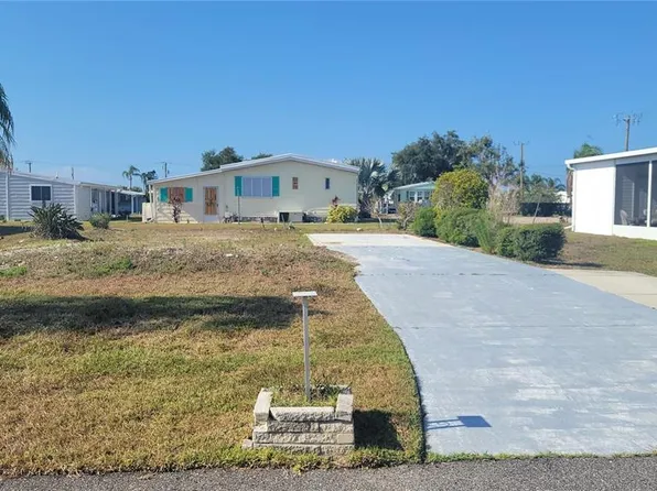 206 Schooner St, North Pt, FL 34287