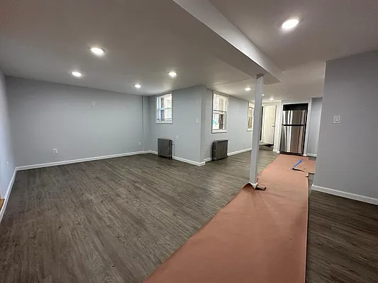 Rented by Compass | media 11