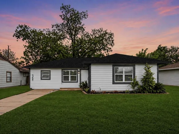 5759 Belneath St, Houston, TX 77033
