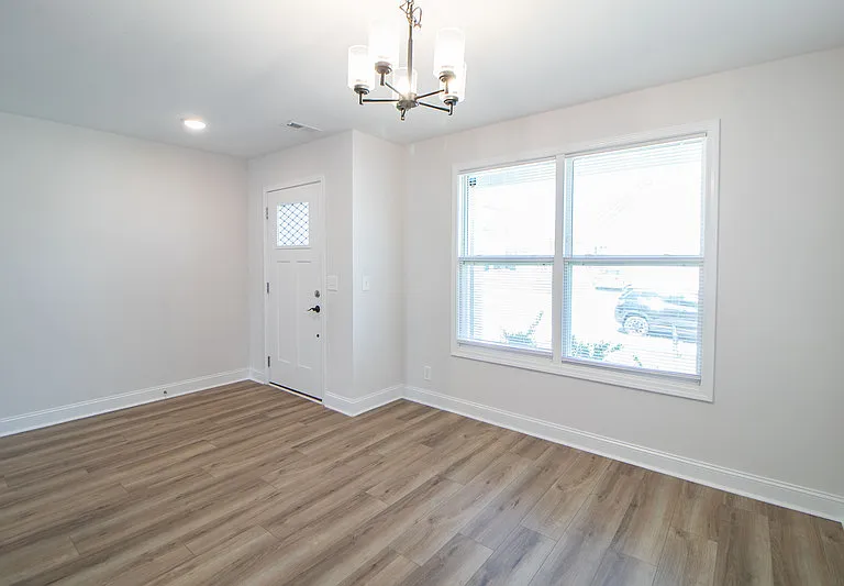433 Pomeroy Dr — Photo 8