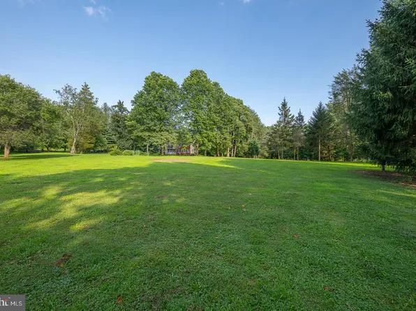 1285 Gradyville Rd, Glen Mills, PA 19342