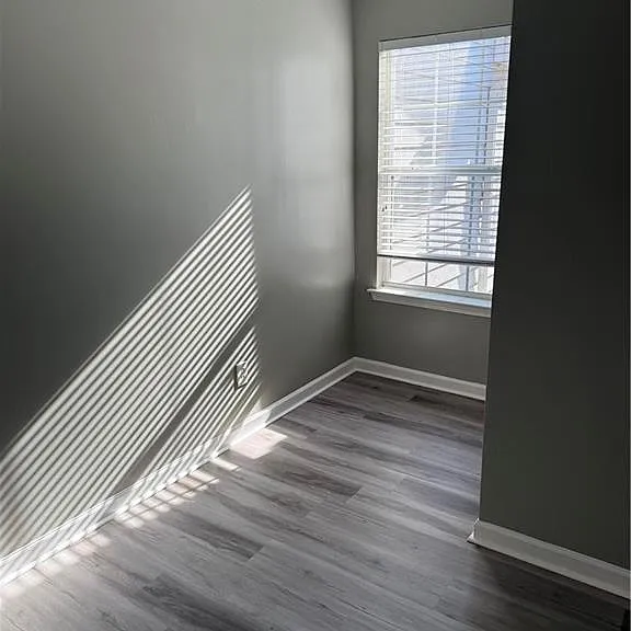 2324 Coach Way — Photo 4