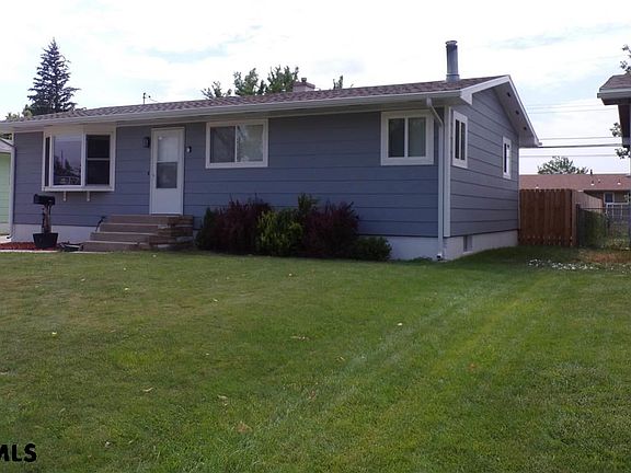 2nd image of 1322 Avenue M