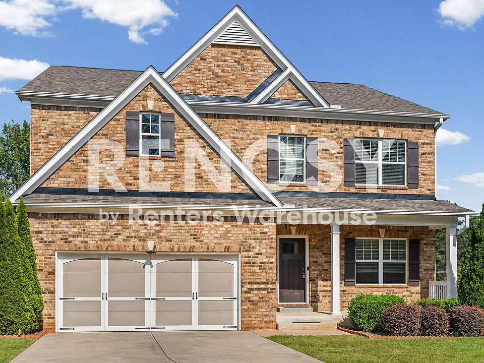 1755 Fox Hill Ln