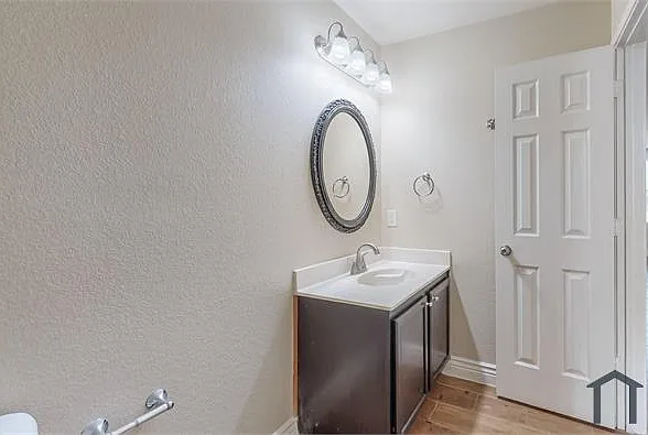 1100 Doc Holliday Dr — Photo 25