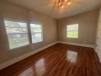 16862 FM 306 — Photo 11
