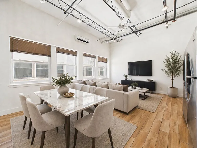 Chelten Lofts — Photo 13