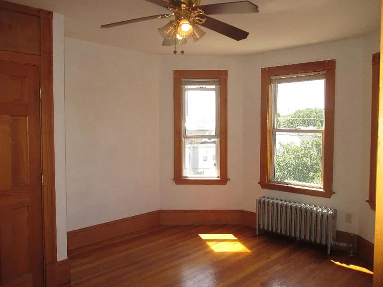47 Litchfield St #2 — Photo 15