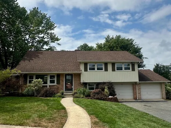 509 Berks Pl, Reading, PA 19609