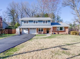 3735 Camelot Dr, Annandale, VA 22003
