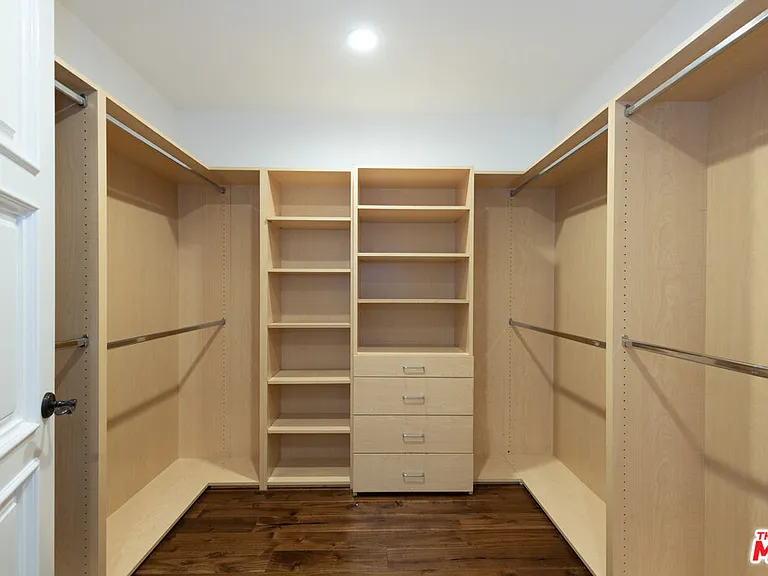 1835 Pandora Ave #302 — Photo 26