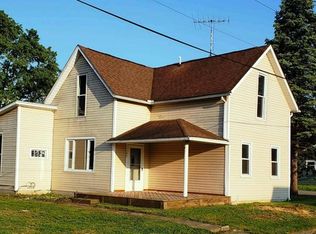 106 S Washington St, Gaston, IN 47342