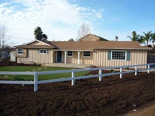 3rd image of 2168 Mountain View Dr