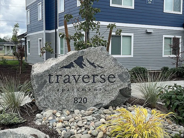 Traverse Apartments — Photo 6