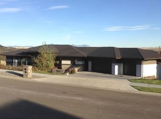 2009 Whispering Ridge Dr, Great Falls, MT 59405
