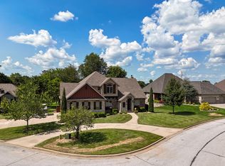 807 E Cork Ct, Nixa, MO 65714