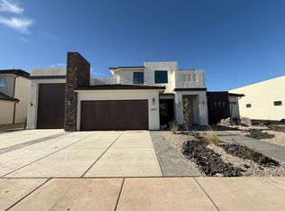 2872 S Woodrow Ln, Washington, UT 84780