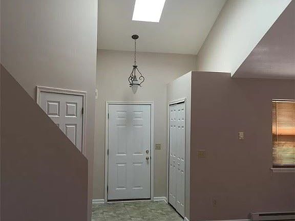 4th image of 4055 Pine Dr