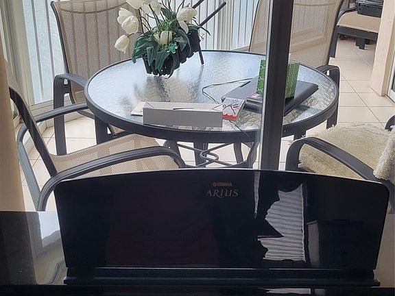 4th image of 7672 Granville Drive #401 E