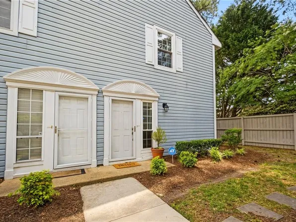2315 Cretan Ct, Virginia Beach, VA 23454