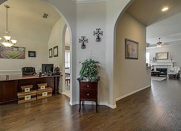 4th image of 9109 Winding River Dr