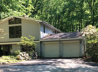 250 Jug Hollow Rd, Phoenixville, PA 19460