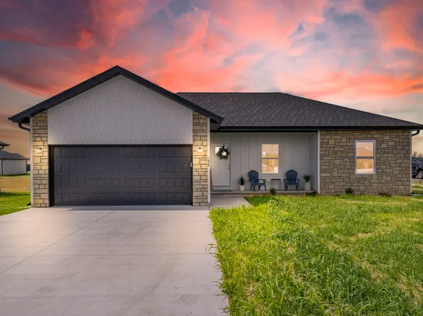 198 W Oaklawn St, Rogersville, MO 65742