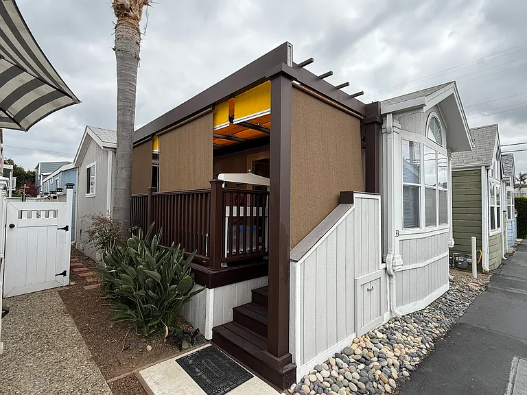 1624 N Coast Hwy #33 — Photo 3