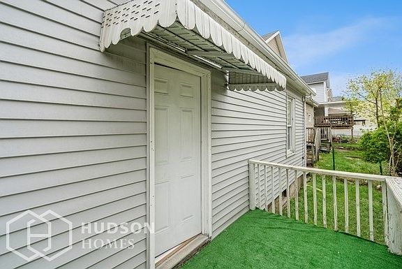 5th image of 331 S 10th Ave #333