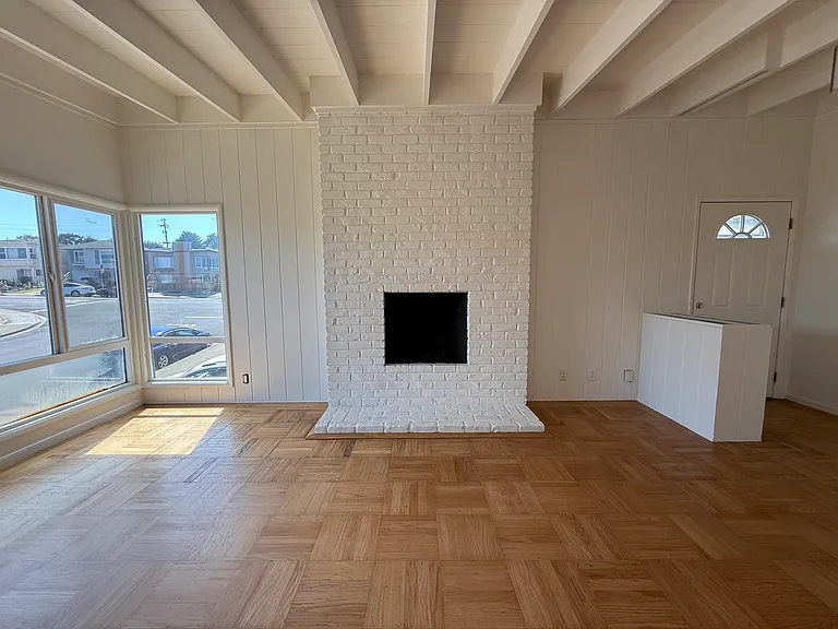 88 Ocean Grove Ave #A — Photo 4