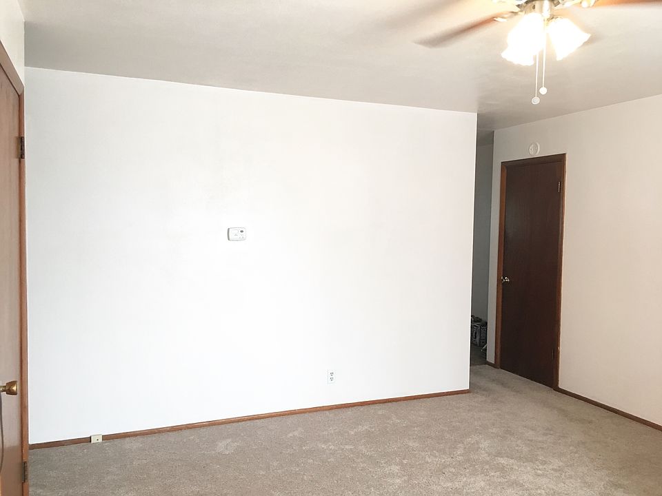 1st image of 132 Elmridge Pl