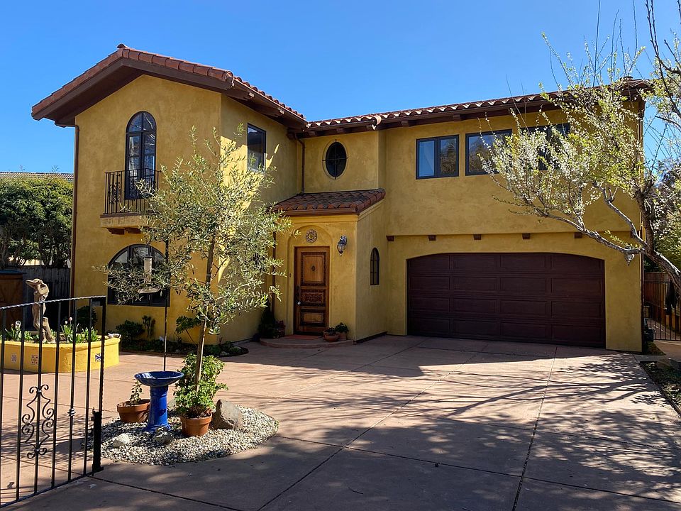 1st image of 127 Delacosta Ave