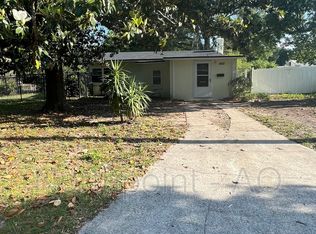 2003 Cesery Blvd, Jacksonville, FL 32211