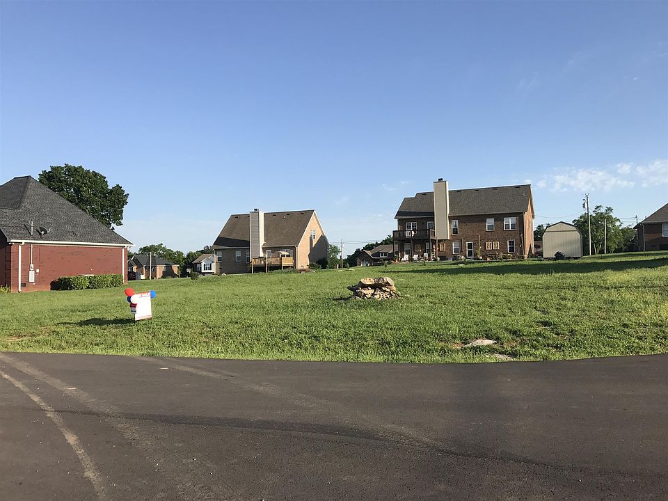 2nd image of 315 Sunny Side Dr Lot 37