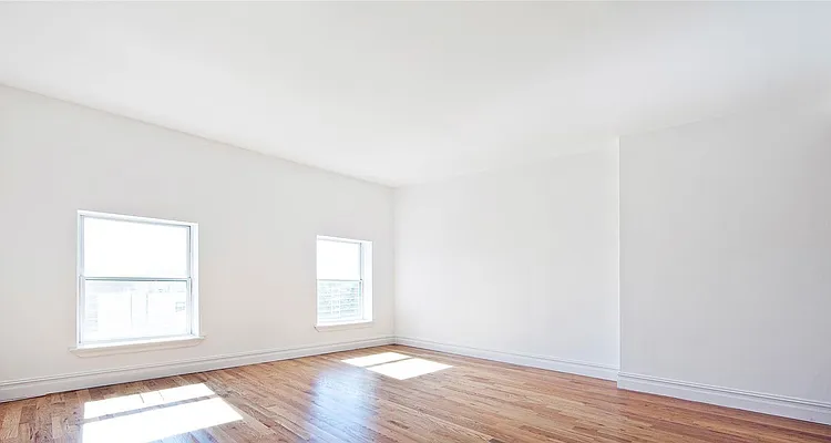 Rented by Charney Real Estate LLC | media 16