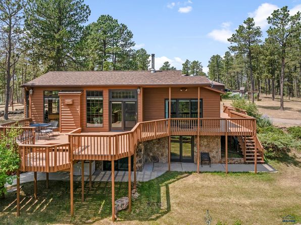13727 Ruthies Trl, Rapid City, SD 57702