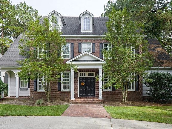 3rd image of 4201 Whisperwood Cir