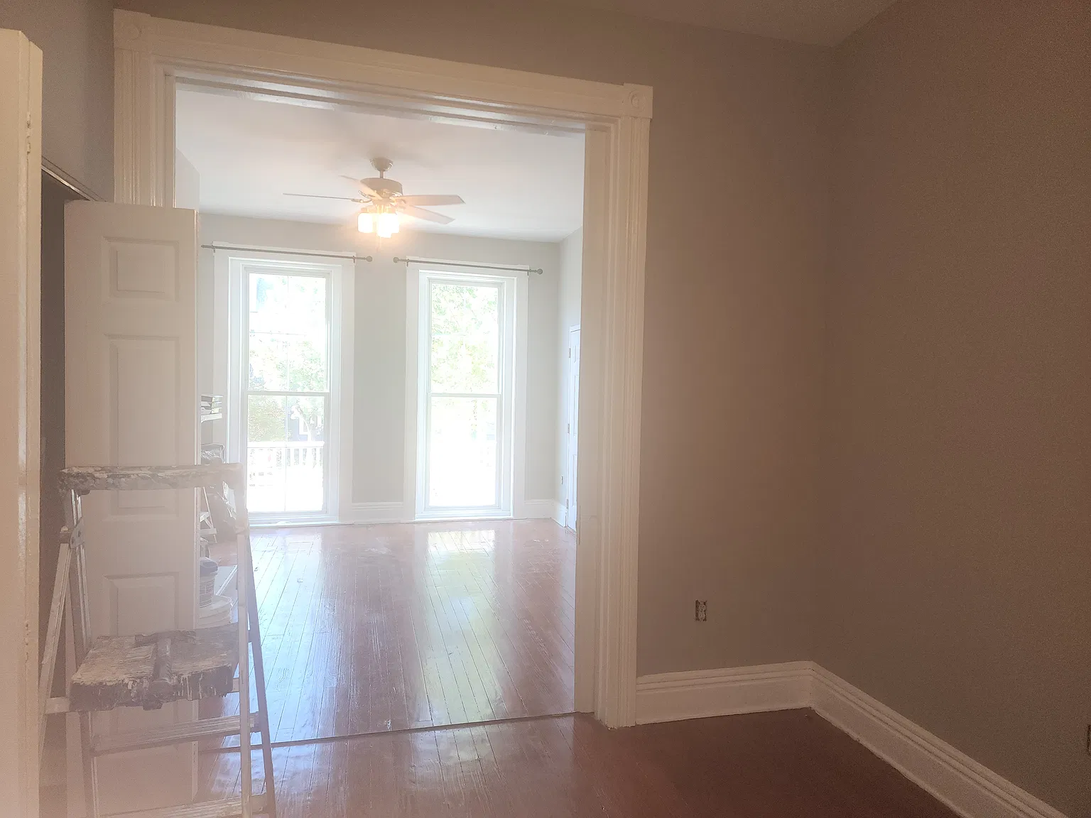 1 bed, 1000 sqft, $1,575 — Photo 3