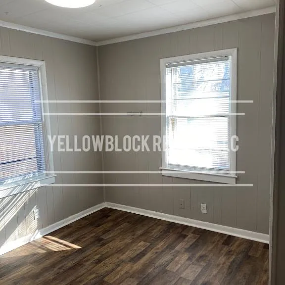 8321 Lydia Ave — Photo 9