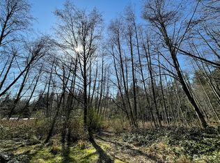 348 Evergreen Park Rd, Camano Island, WA 98282