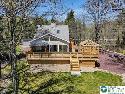 136 Tumbleweed Dr, Long Pond, PA, 18334