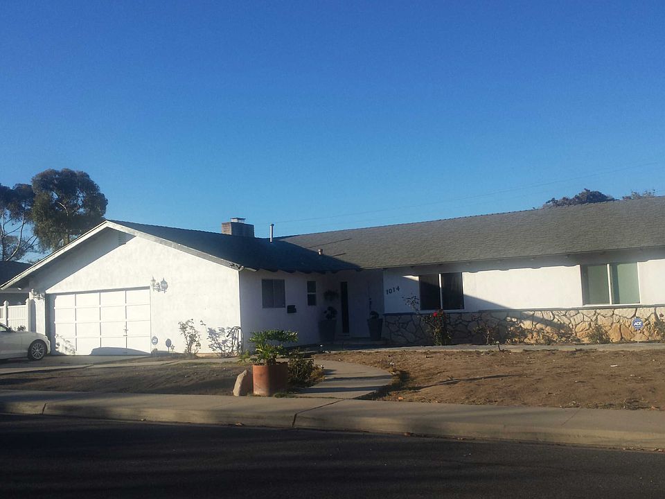 2nd image of 1014 Corte Maria Ave