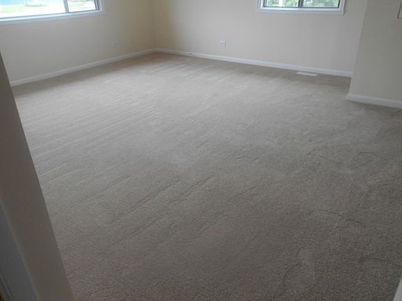 4th image of 115 Pocasset Ct #115